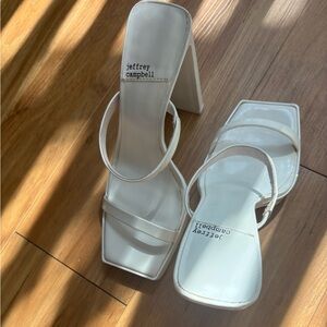 Beautiful high heels 😍